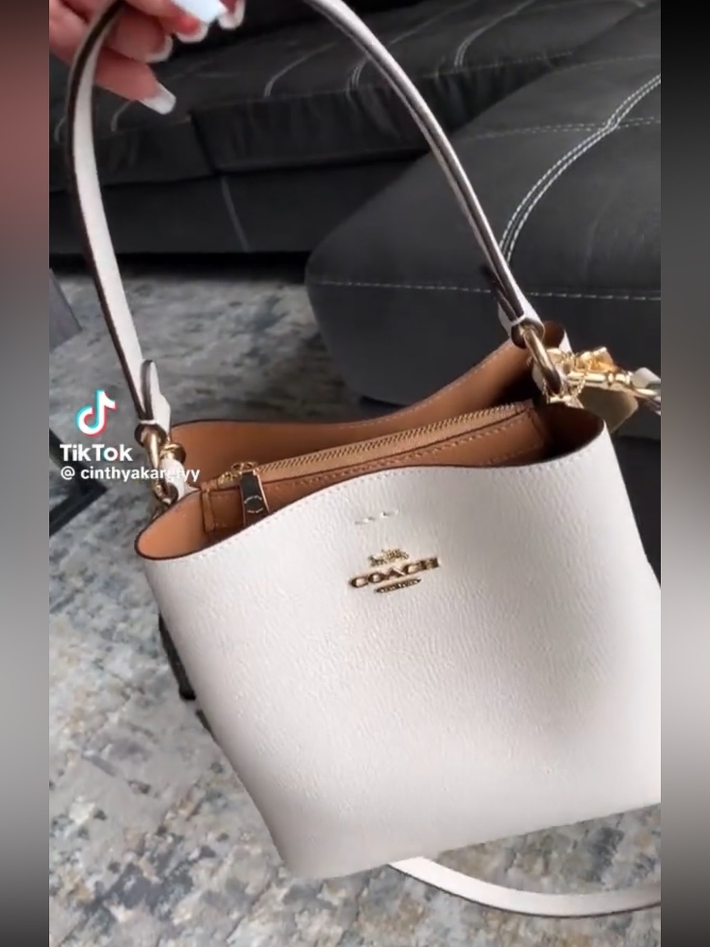 Coach White and Tan Leather Shoulder Bag with Gold Hardware